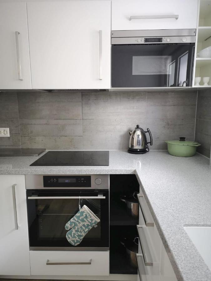 Apartment Cristal Zermatt Bagian luar foto