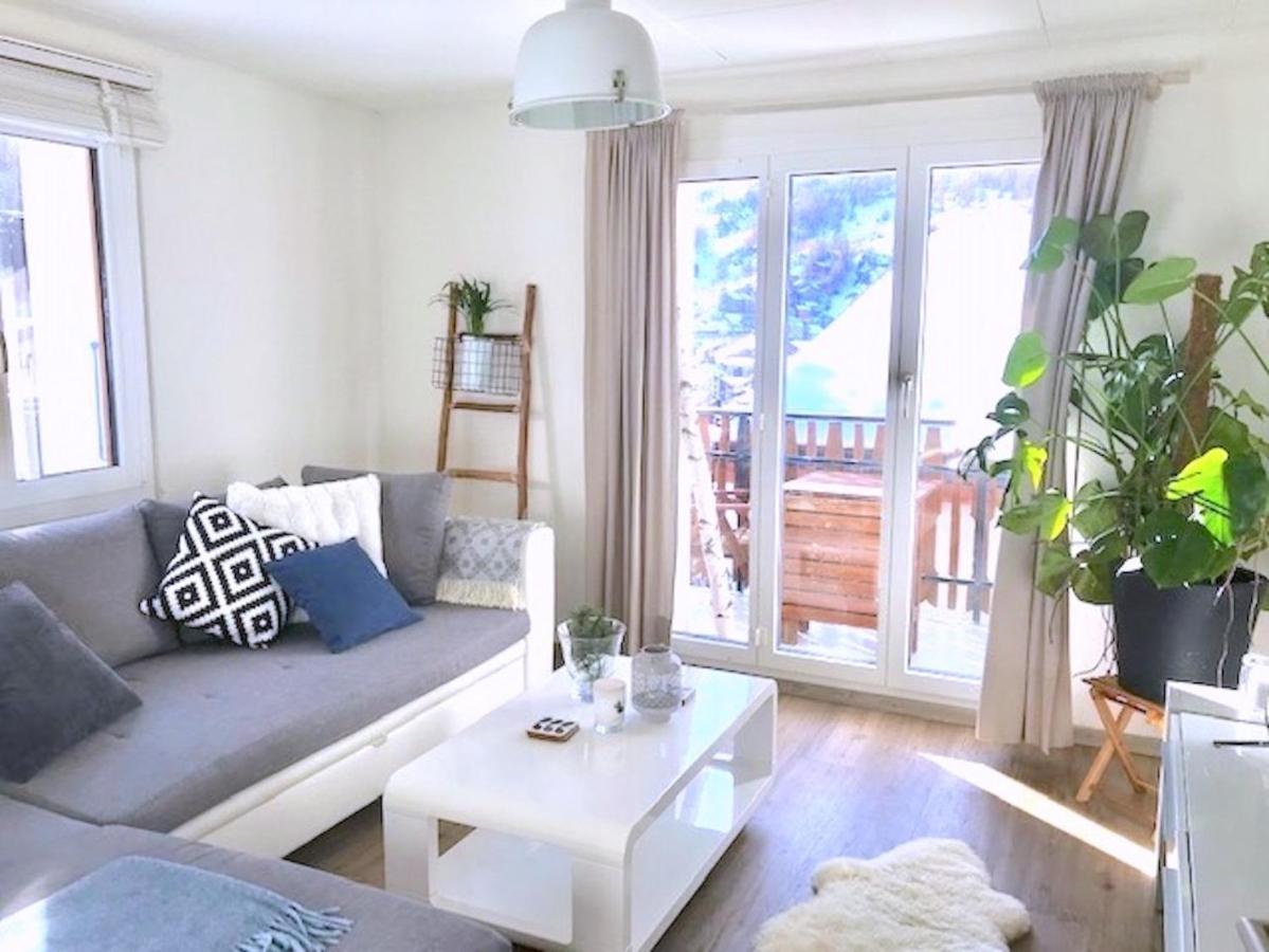 Apartment Cristal Zermatt Bagian luar foto